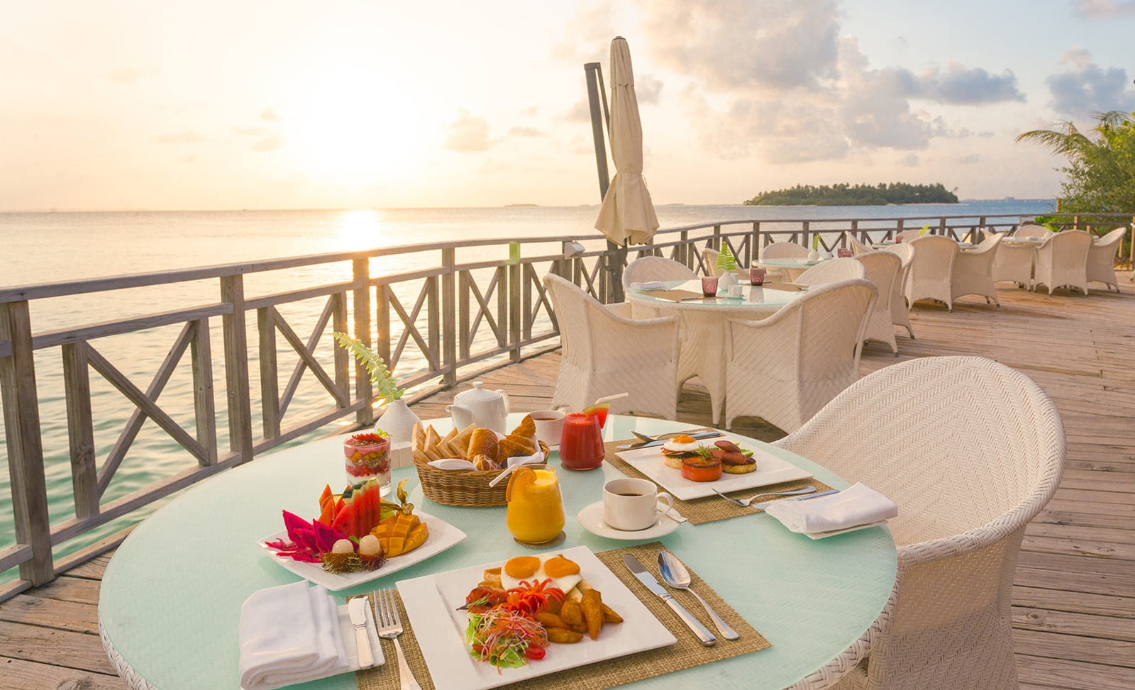 Bandos Maldives Restoranları: See Breeze