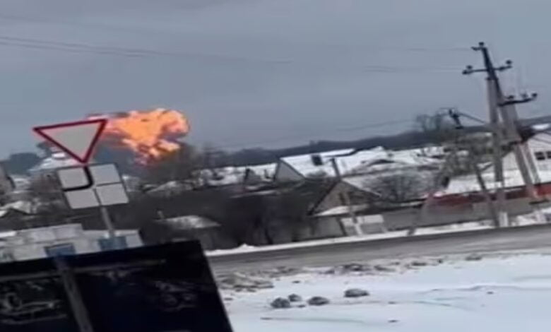 Rus savaş uçağı düştü