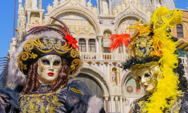 Venedik Karnavalı Nedir?