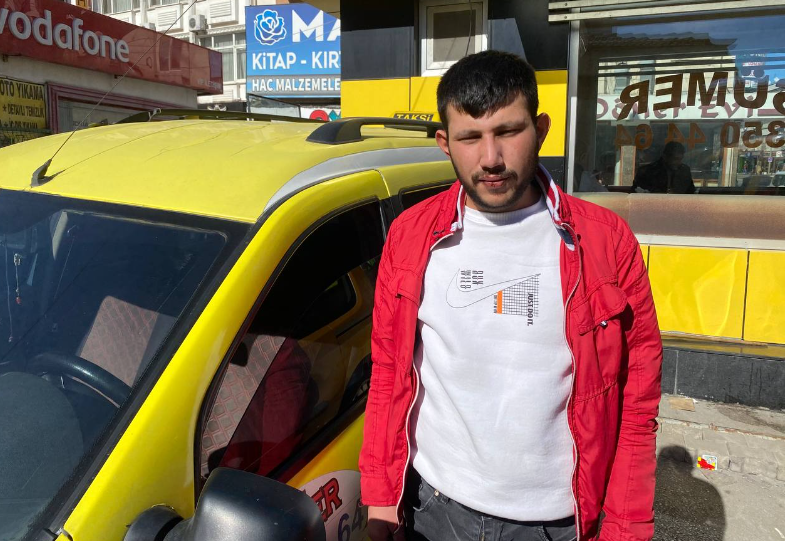 Konya’da Ali Osman Gezginç isimli bir taksici bıçaklandı