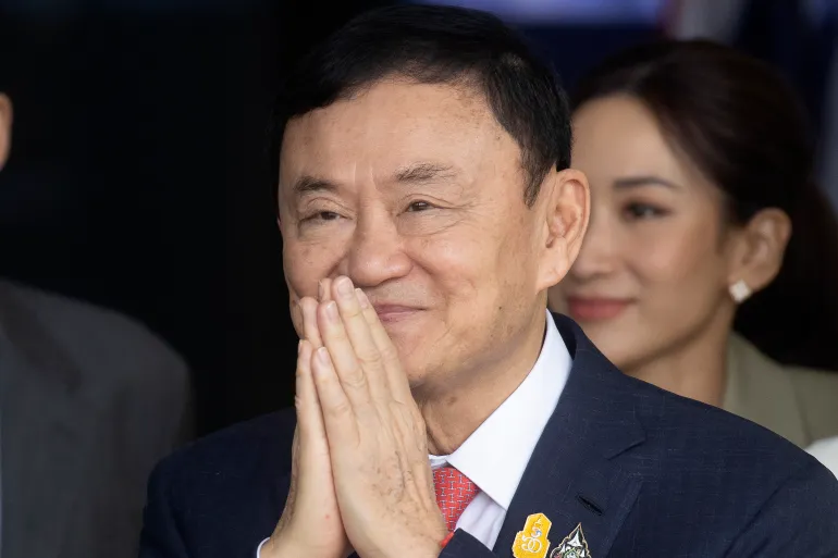 74 yaşındaki Tayland'ın eski Başbakanı Thaksin Shinawatra, 6 aylık tutukluluk süresinin ardından tahliye edildi.