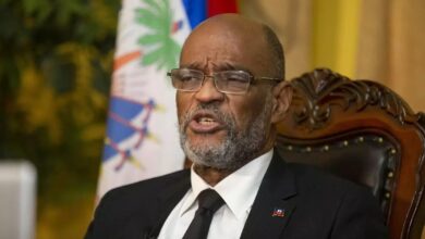 Haiti: Olaylar kontrolden çıktı, başbakan istifa etti 3 Haiti'de olaylar kontrolden çıktı, başbakan istifa etti