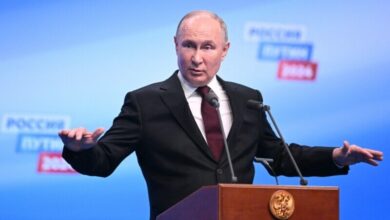 Resmi olmayan sonuçlara göre yüzde 87 oy oranı alan Vladimir Putin, beşinci kez Rusya’nın devlet başkanı oldu.