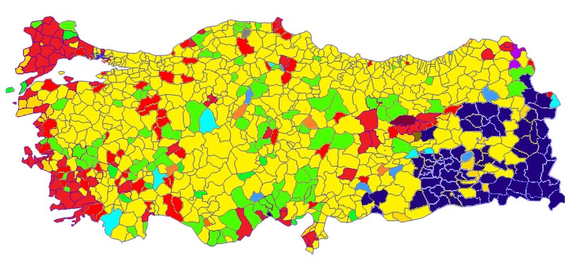 2024 ilçe haritası AKP'deki çöküşü net bir şekilde gösterdi