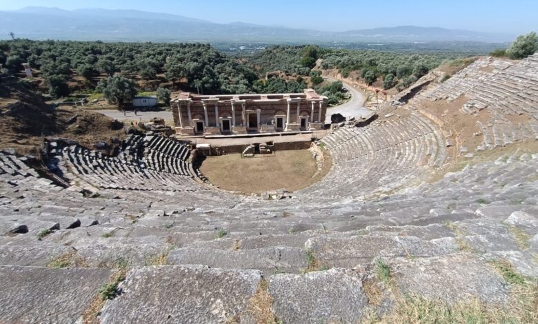 Anadolu'nun Saklı Hazinelerinden Dionysos'un Şehri, Nysa! 20 Nysa Antik Tiyatrosu
