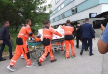 15 Mayıs'ta silahlı saldırıya uğrayan Slovakya Başbakanı Robert Fico'nun yeniden ameliyata alındığı duyuruldu.