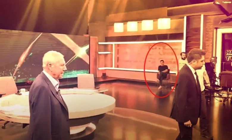 Aziz Yıldırım ile Acun Ilıcalı selamlaşmadı 11 Birbirleri hakkında zehir zemberek açıklamalarda bulunan Aziz Yıldırım ile Acun Ilıcalı birbirlerini görmezden geldi.