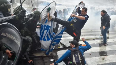 Arjantin’de başkan Javier Milei'nin tartışmalı ekonomik reform paketi protesto ediliyor.