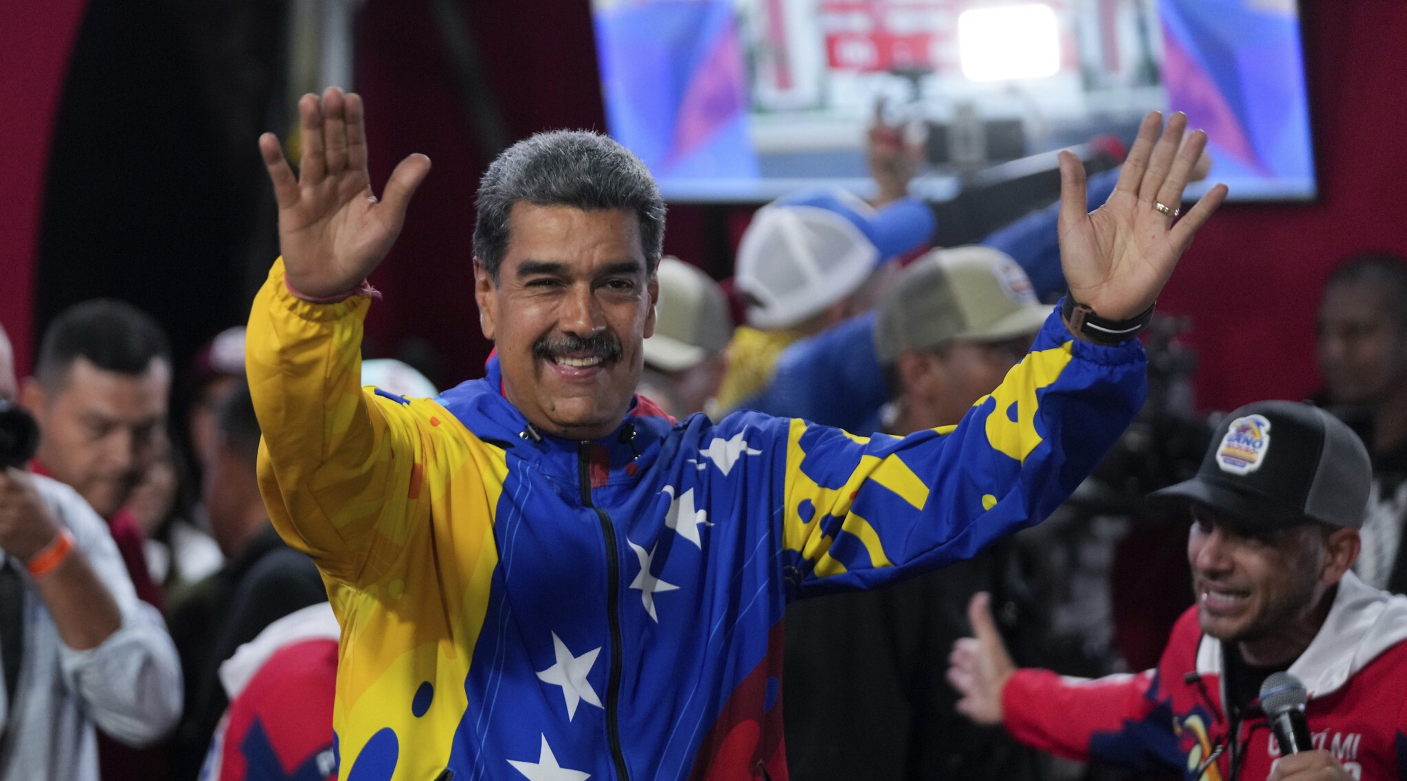 Maduro zafer ilan etti, muhalefet "biz kazandık" diyor 1 maduro secim
