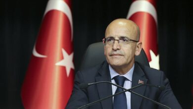 Hazine ve Maliye Bakanı Mehmet Şimşek hakkında çıkan 'istifa etti' haberlerine cevap verdi.