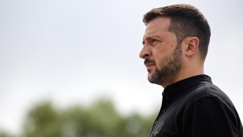 vladimir zelenskiy kontrol ele gecti
