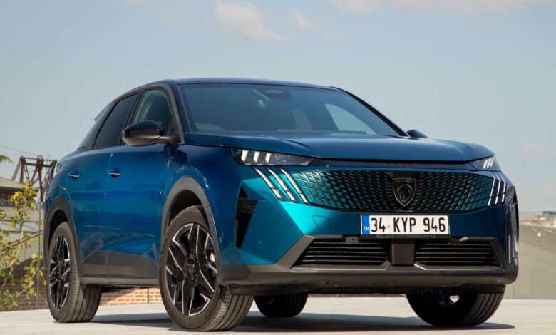 Yeni Peugeot E-3008 Türkiye’de! 5 Otomobil tutkunlarının merakla beklediği Yeni Peugeot E-3008 Türkiye’de satışa sunuldu...