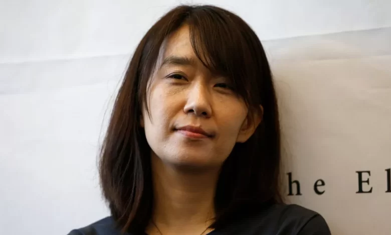 2024 Nobel Edebiyat Ödülü Han Kang'ın oldu 9 Merakla beklenen 2024 Nobel Edebiyat Ödülü’nün sahibi açıklandı. Ödüle Güney Koreli yazar Han Kang layık görüldü.