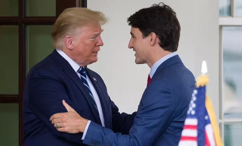 Donald Trump, sosyal medya paylaşımında Kanada Başbakanı Justin Trudeau'ya "Büyük Kanada Eyaleti'nin Valisi" ifadesiyle atıfta bulundu.