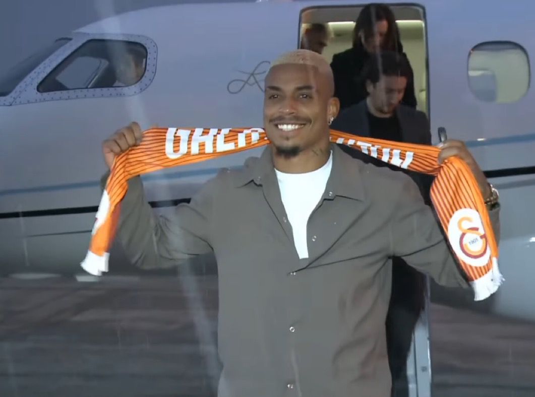 Mario Lemina Galatasaray’da 1 Trendyol Süper Lig'in namağlup lideri Galatasaray'da uzun zamandır beklenen orta saha transferini Mario Lemina gerçekleşti.