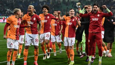 Trendyol Süper Lig'in 24. haftasında Çaykur Rizespor'u 2-1 mağlup eden Galatasaray, namağlup ünvanını koruyarak puanını 63'e yükseltti.
