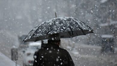İstanbul Büyükşehir Belediyesi Afet Koordinasyon Merkezi fırtına uyarısında bulundu. İstanbullular, kar yağışının ne zaman başlayacağını araştırıyor.
