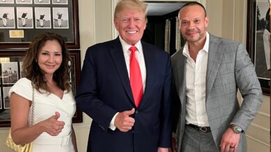 Trump, Dan Bongino’yu FBI Başkan Yardımcısı Olarak Atadı 18 ABD Başkanı Donald Trump, muhafazakâr yorumcu ve eski Gizli Servis ajanı Dan Bongino’yu FBI Başkan Yardımcısı olarak atadı.