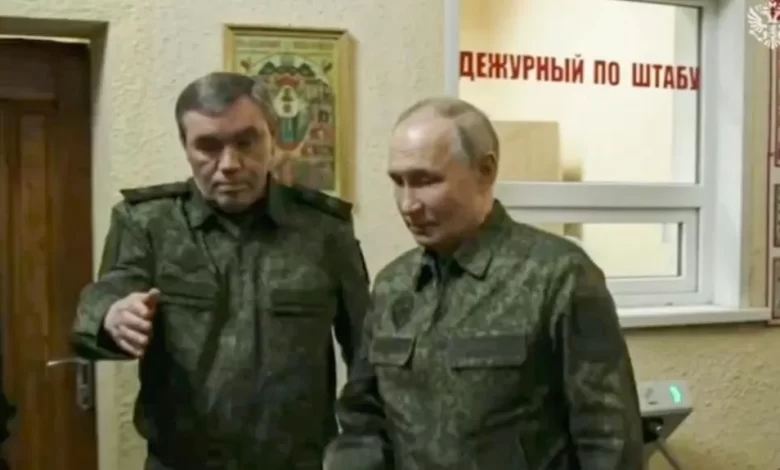 ABD'li yetkililer, Ukrayna ile varılan 30 günlük ateşkes anlaşmasını Rusya'ya kabul ettirmek için Moskova'ya gidiyor.