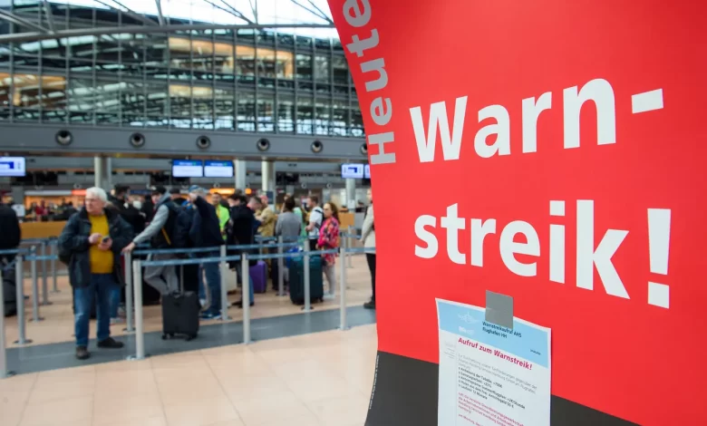 Almanya’nın Hamburg Havalimanı’nda Ver.di sendikasının başlattığı grev nedeniyle tüm uçuşlar iptal edildi.