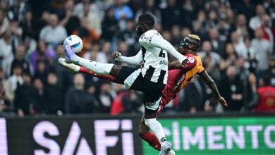 Beşiktaş Derbide Güldü: 2-1 10 Trendyol Süper Lig’in 29. haftasında Beşiktaş, evinde Galatasaray’ı 2-1 mağlup ederek hem zirve yarışını kızıştırdı.