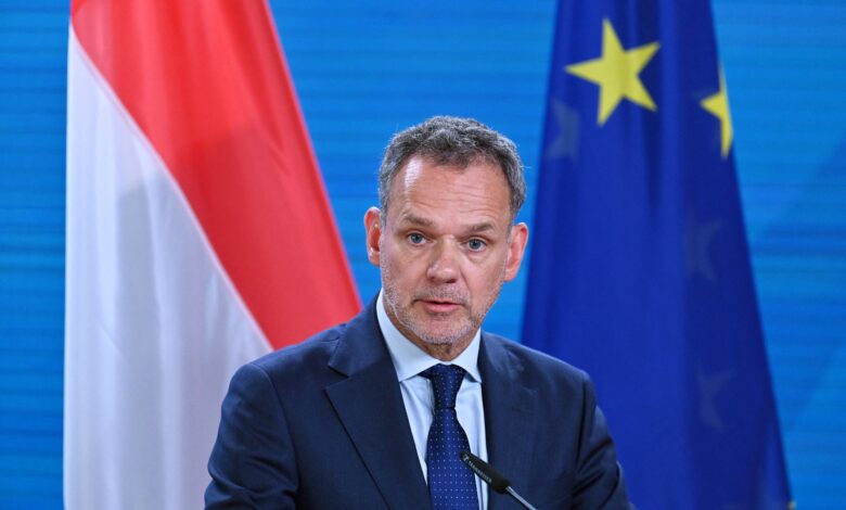 Hollanda Dışişleri Bakanı Caspar Veldkamp, Ukrayna'ya 3,5 milyar avroluk yeni bir yardım paketi sağlayacağını duyurdu.