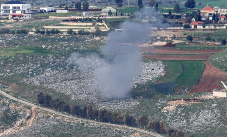 İsrail’e Lübnan’dan roket atıldı. Saldırı sonrası İsrail, güney Lübnan'da onlarca Hizbullah hedefini vurdu.
