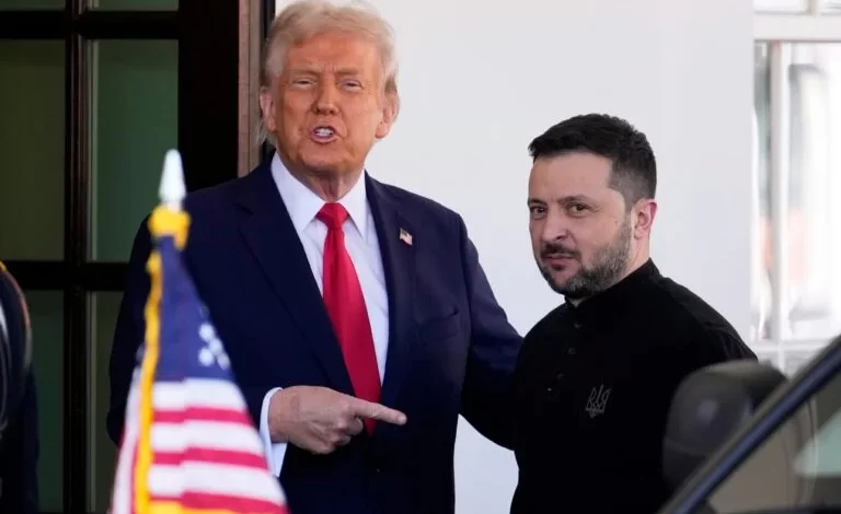ABD Başkanı Donald Trump, Ukrayna'ya yapılan tüm askeri yardımları askıya aldı.