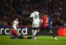 Şampiyonlar Ligi yarı final ilk maçında Inter, Barcelona deplasmanında 3-3 berabere kaldı. İtalyan temsilcisinde milli futbolcumuz Hakan Çalhanoğlu bir asist yaptı
