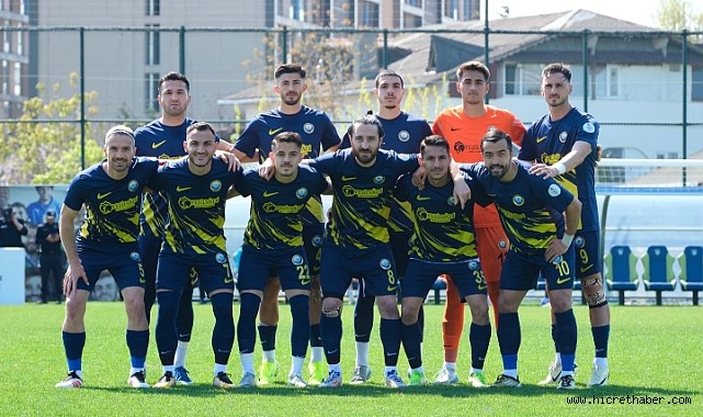 Türkiye 3. Lig'de play-off heyecanı! 8 takım turladı 1 Türkiye Nesine 3. Lig Yükselme Play-Off 1. Tur'unda Kahramanmaraş, Belediye Kütahyaspor, Silivrispor, Mazıdağı Fosfat SK, Küçükçekmece Sinopspor, Muş ve Kırıkkale tur atladı