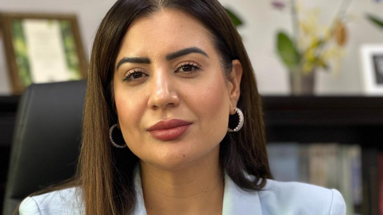 Beykoz Belediye Başkan Yardımcısı Fidan Gül gözaltına alındı 1 Beykoz Belediye Başkan Yardımcısı Fidan Gül, mal alım ihaleleriyle ilgili iddialar üzerine gözaltına alındı.