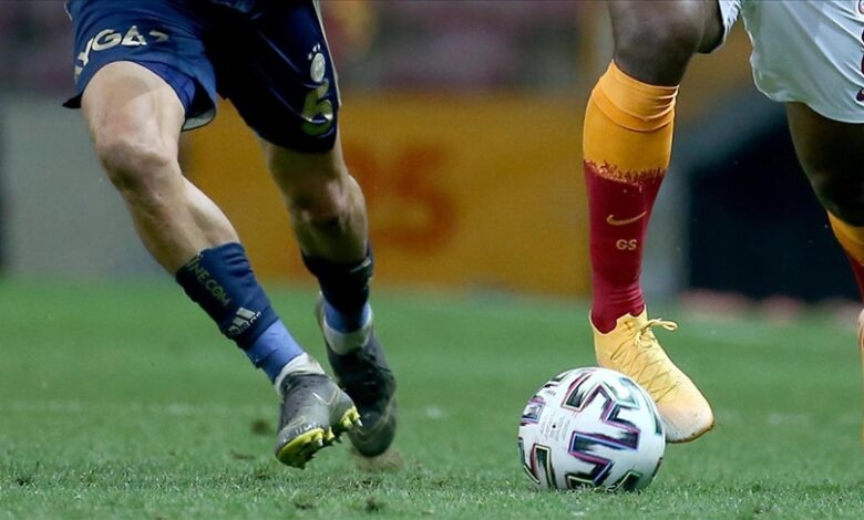 Ziraat Türkiye Kupası çeyrek finalinde Galatasaray, Fenerbahçe ile yarın Kadıköy’de kozlarını paylaşacak.