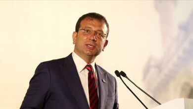 İstanbul Büyükşehir Belediye Başkanı Ekrem İmamoğlu’nun avukatları, tutukluluğun kaldırılması için İstanbul 10. Sulh Ceza Hâkimliği’ne başvurdu.