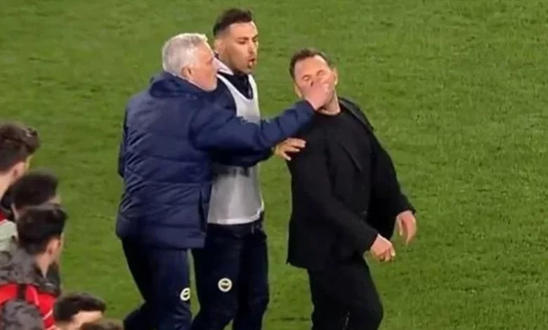 Ziraat Türkiye Kupası çeyrek finalinde yaşanan olaylar sonrası Fenerbahçe cephesine ceza yağdı.