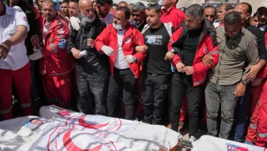 İsrail ordusu, Filistin Kızılay’ı çalışanları ve bir BM görevlisinin ölümüne yol açan saldırıyı “operasyonel hata” diyerek geçiştirdi.