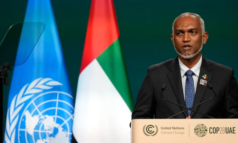 Maldivler Cumhurbaşkanı Mohamed Muizzu, İsrail’in Gazze’deki saldırılarına tepki olarak İsrailli turistlerin ülkeye girişini yasaklayan yasayı onayladı.