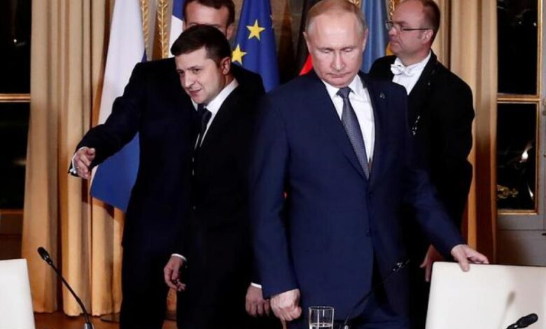 Vladimir Putin, savaşın başından bu yana ilk kez Ukrayna lideri Volodimir Zelenskiy ile doğrudan görüşmeye açık olduğunu belirtti.