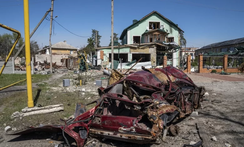 Rusya'nın ilan ettiği 30 saatlik ateşkesin sona ermesinin hemen ardından Ukrayna’da gece boyunca birçok bölge yeniden hedef alındı.