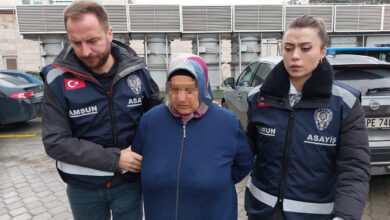 Kan donduran cinayet ! Anne, kızını öldürdü 13 Samsun’da bir anne, psikolojik sorunlar yaşadığı belirtilen kızını boğarak öldürdü. Anne, otopsi raporunun ardından cinayeti itiraf etti.