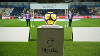 Türkiye Futbol Federasyonu, yeni sezondan itibaren Süper Lig'deki takım sayısının kademeli olarak azaltılacağını duyurdu.