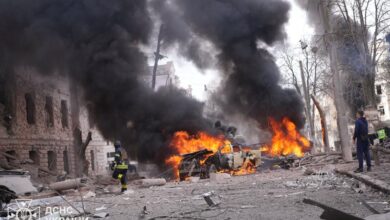 Ukrayna'nın Sumy kentinde Palmiyeler Pazarı sabahı düzenlenen Rus füze saldırısında en az 34 sivil hayatını kaybetti.