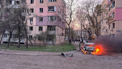 Zelenski'nin Memleketi Kryvyi Rih’e Füze Saldırısı 1 Ukrayna’nın orta kesiminde bulunan Zelenski'nin memleketi Kryvyi Rih kenti, Rusya’nın balistik füze saldırısıyla sarsıldı.