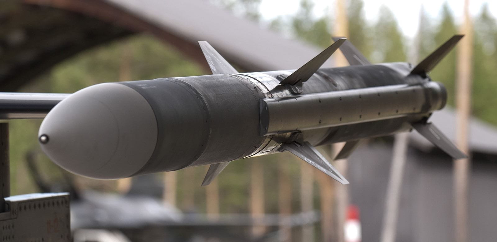 ABD, Türkiye’ye 300 milyon doları aşan füze satışına onay verdi 1 ABD, Türkiye’ye F-16’larda kullanılmak üzere toplam değeri 300 milyon doları aşan AIM-120C-8 ve AIM-9X füzelerinin satışını onayladı.