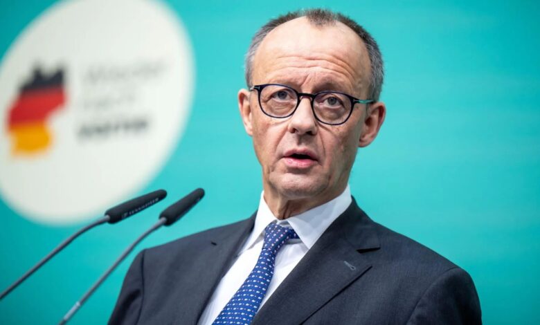 Almanya Başbakanı Friedrich Merz, İsrail’in Gazze’de uluslararası insancıl hukuku ihlal ettiğini belirtti.