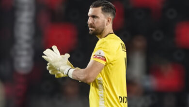 Trendyol Süper Lig'de Gaziantespor'un Alanyaspor'a 1-0 yenildiği karşılaşmada kaleci Sokratis Dioudis'in yediği gol düşme hattındaki Sivasspor camiasını harekete geçirdi
