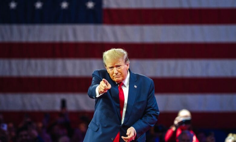 Donald Trump ve ekibi, gümrük tarifeleri sayesinde onlarca ülkenin ABD ile ticaret anlaşması yapmak için sıraya girdiğini savunuyordu.