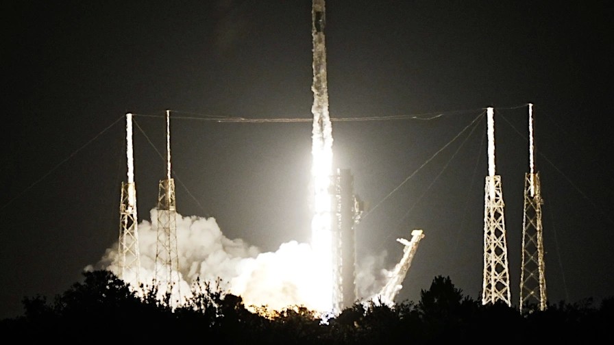 Elon Musk’ın 5 milyar dolarlık Starship roketi test sırasında patladı 2 Elon Musk’ın şirketi SpaceX’in geliştirdiği dev roket Starship, yerde yapılan ateşleme testi sırasında büyük bir patlama yaşadı.