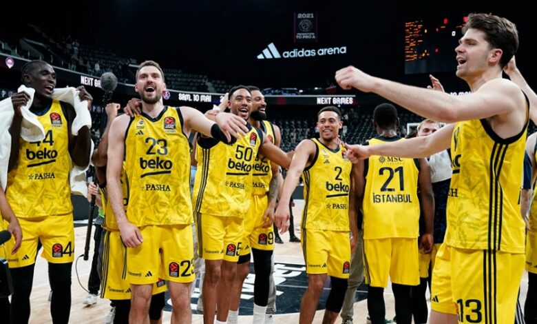 Fenerbahçe Beko, THY Avrupa Ligi finalinde Fransa temsilcisi Monaco’yu 81-70 mağlup ederek tarihinde ikinci kez kupayı müzesine götürdü.