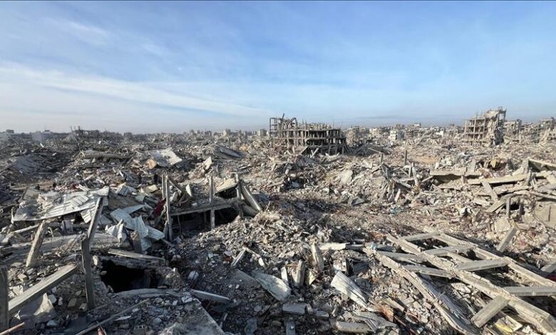 İsrail ordusu, "Gideon’un Savaş Arabaları" adlı yeni operasyon kapsamında Gazze’ye yoğun hava saldırıları düzenlediğini açıkladı.