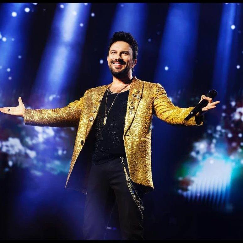 Tarkan'dan Ahmet Minguzzi isyanı 1 Ünlü şarkıcı Tarkan, Kadıköy'de Mattia Ahmet Minguzzi'nin ölümüne yol açan bıçağın yasak niteliği olmadığı yönündeki karara isyan etti
